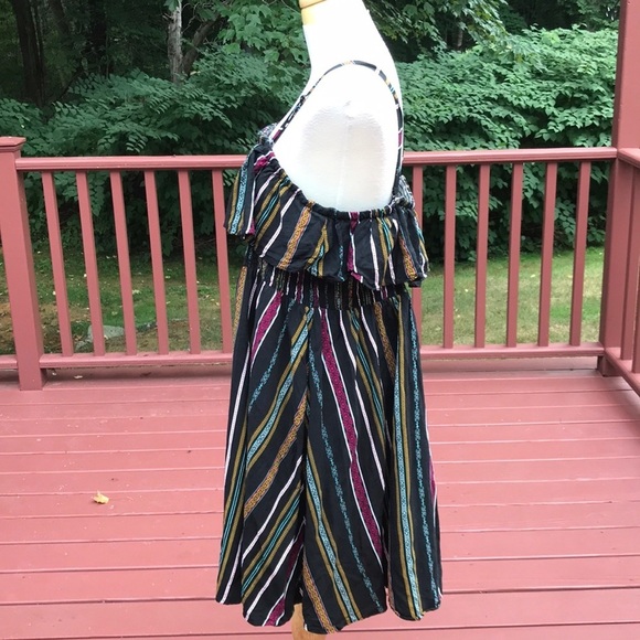 TORRID 3X black multi ruffled smocked dress - Picture 3 of 9